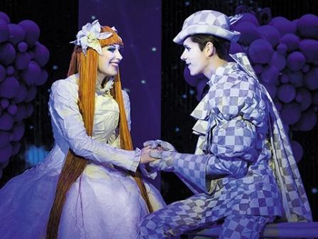 Денис Котельников, актер мюзикла, герой-любовник, принц на белом коне, мюзикл "Всё о Золушке", Театр мюзикла